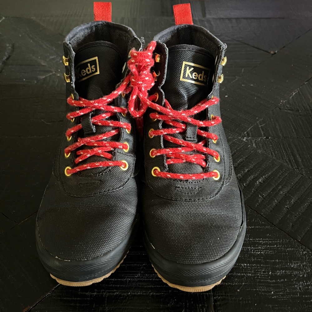 Keds Women’s Scout ll Boots Black Waterproof SIZE 7.5 EUC